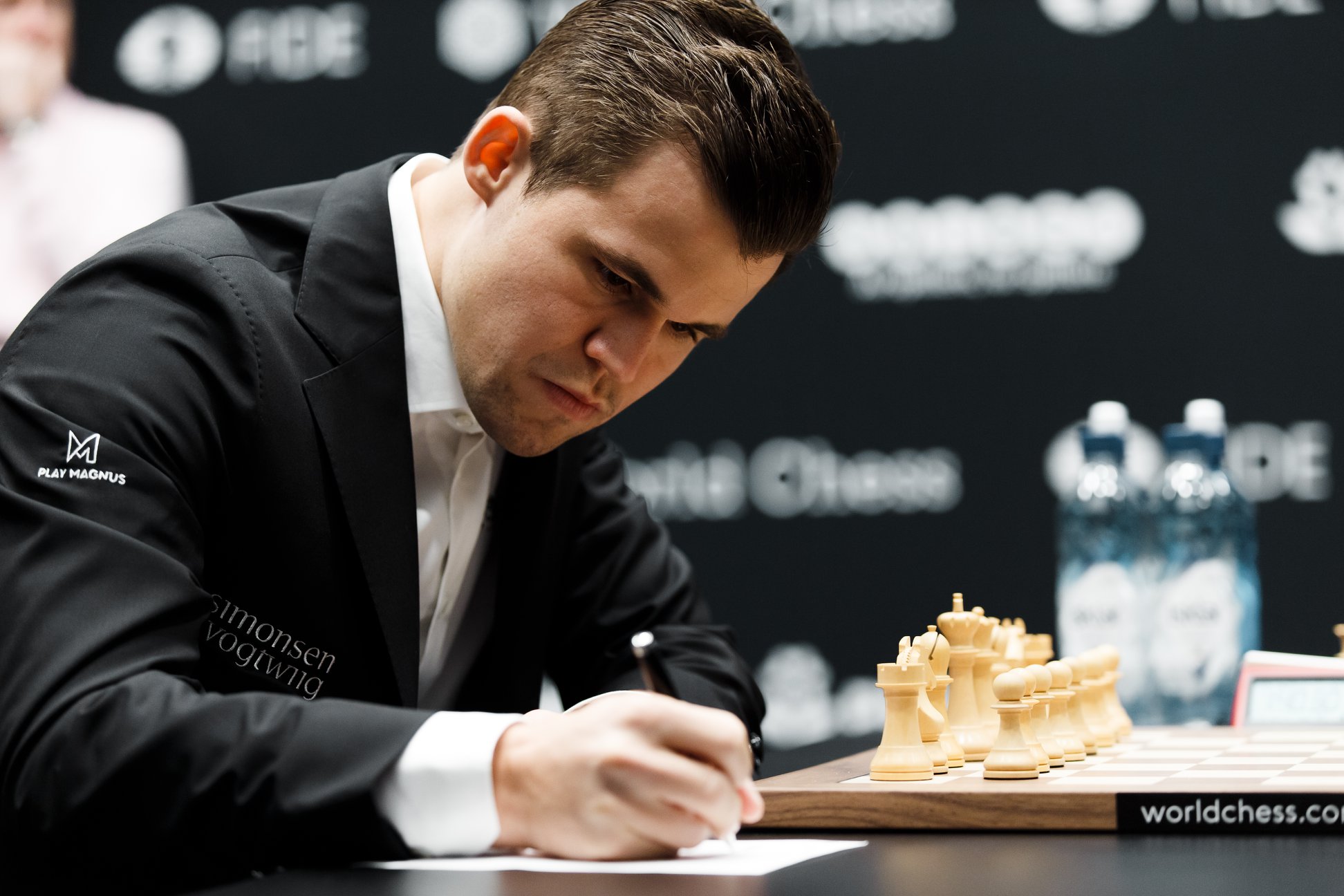 FIDE World Chess Championship 2018 - The Simplicity Post